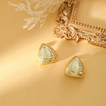 golden and silver Triangle Earrings for Women, golden and silver Statement Earrings for Women Stripe Chunky goldenen and silver Earrings for Women Trendy goldenen and silver Chunky Earrings Lightweight Earrings goldenen and silver Jewelry Gifts for Women