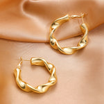 Women's circular earrings Fashion retro earrings Simple luxury popular earrings Women's jewelry gifts Daily dating holiday accessories