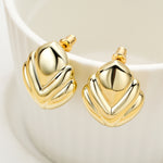 Women's commuting daily popular earrings; Simple and thick women's earrings; Women's fashion jewelry gift