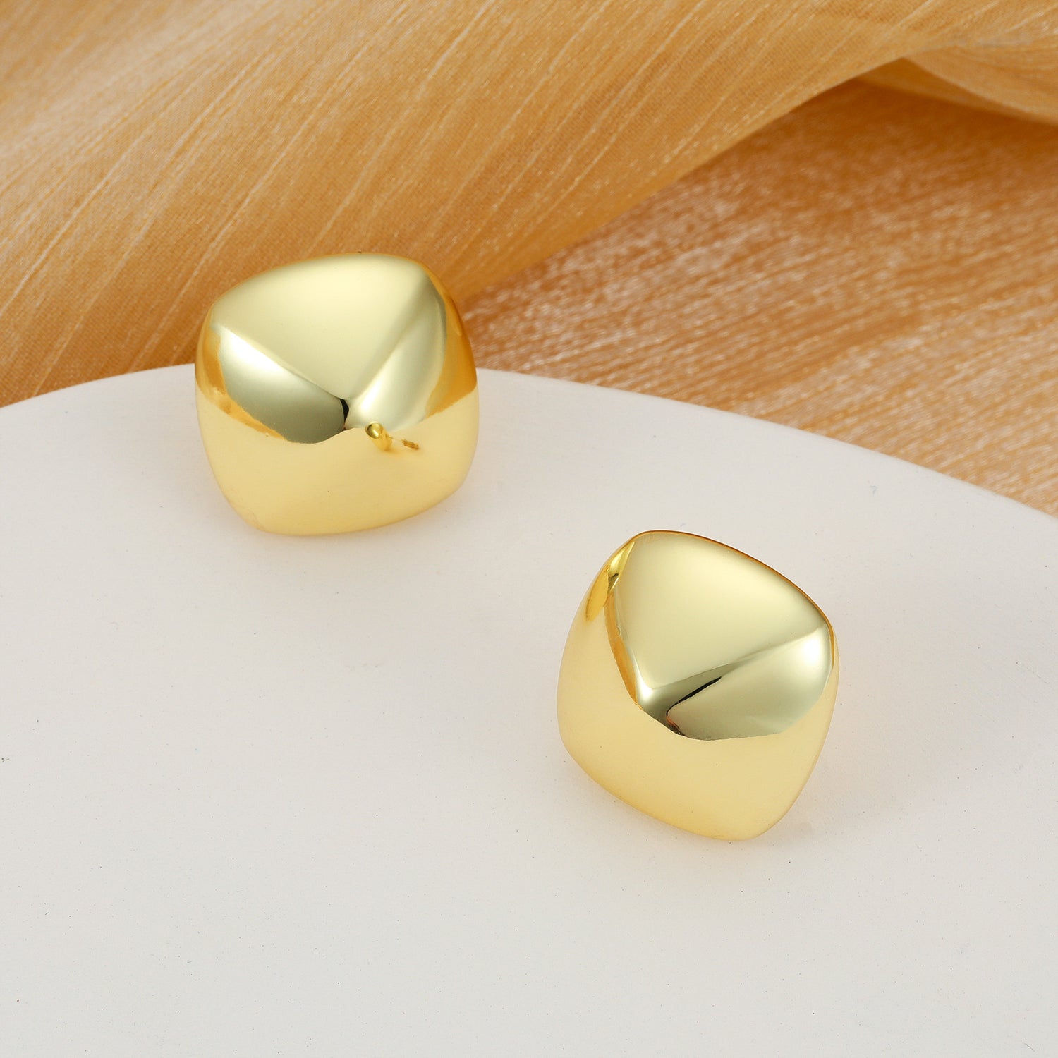 Chunky golden Earrings for Women 14k golden Plated golden Chunky Earrings for Women Hypoallergenic golden Statement Earrings Thick Stud Earrings for Women Trendy Jewelry Gift for Women