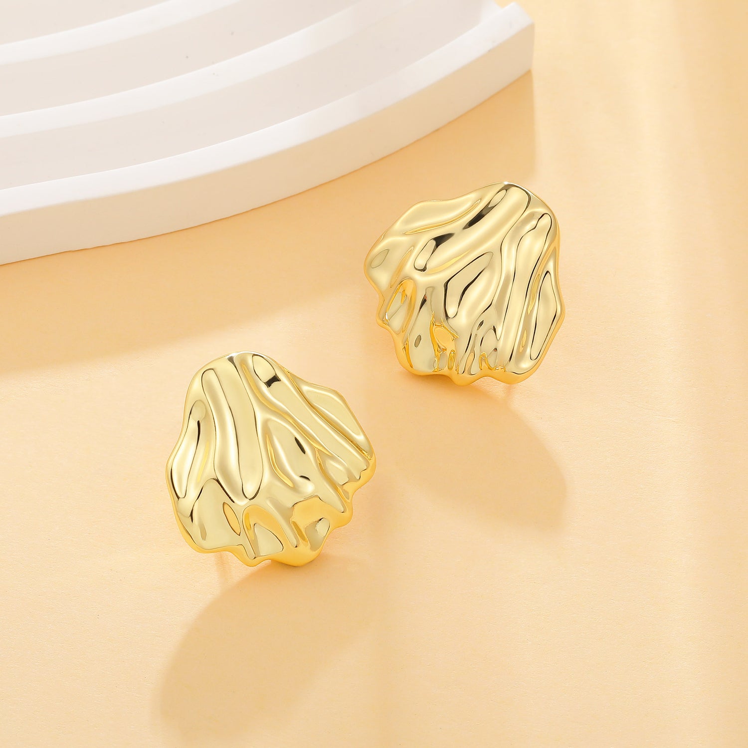 Chunky goldenen  Earrings for Women 14k goldenen  Plated Earrings for Women Statement Geometric Dangle Drop Earrings Minimalist goldenen  Stud Earrings Hypoallergenic Irregular Earrings for Women Trendy Jewelry Gift