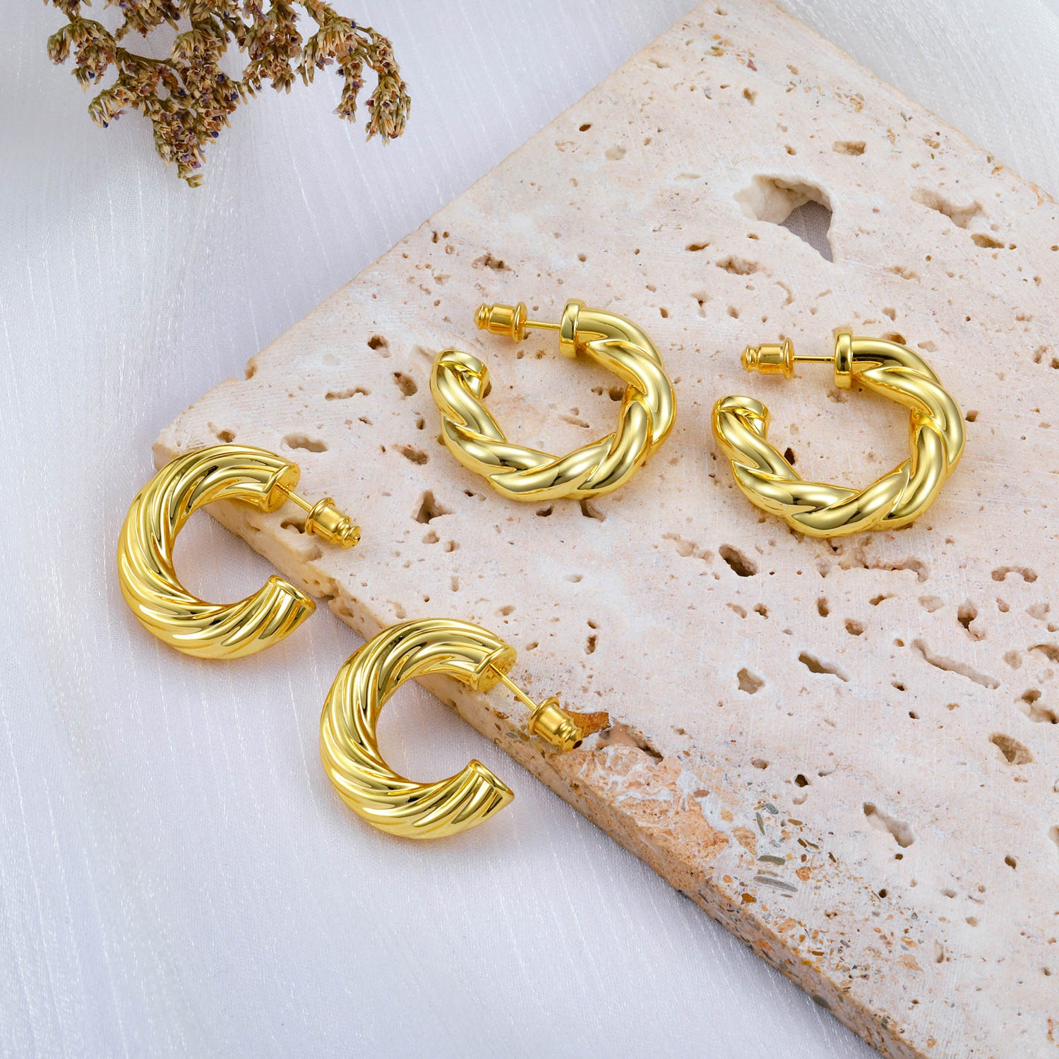 golden Hoop Earrings Set for Women 14K golden Plated Lightweight Chunky golden Hoop Earrings for Women Jewelry
