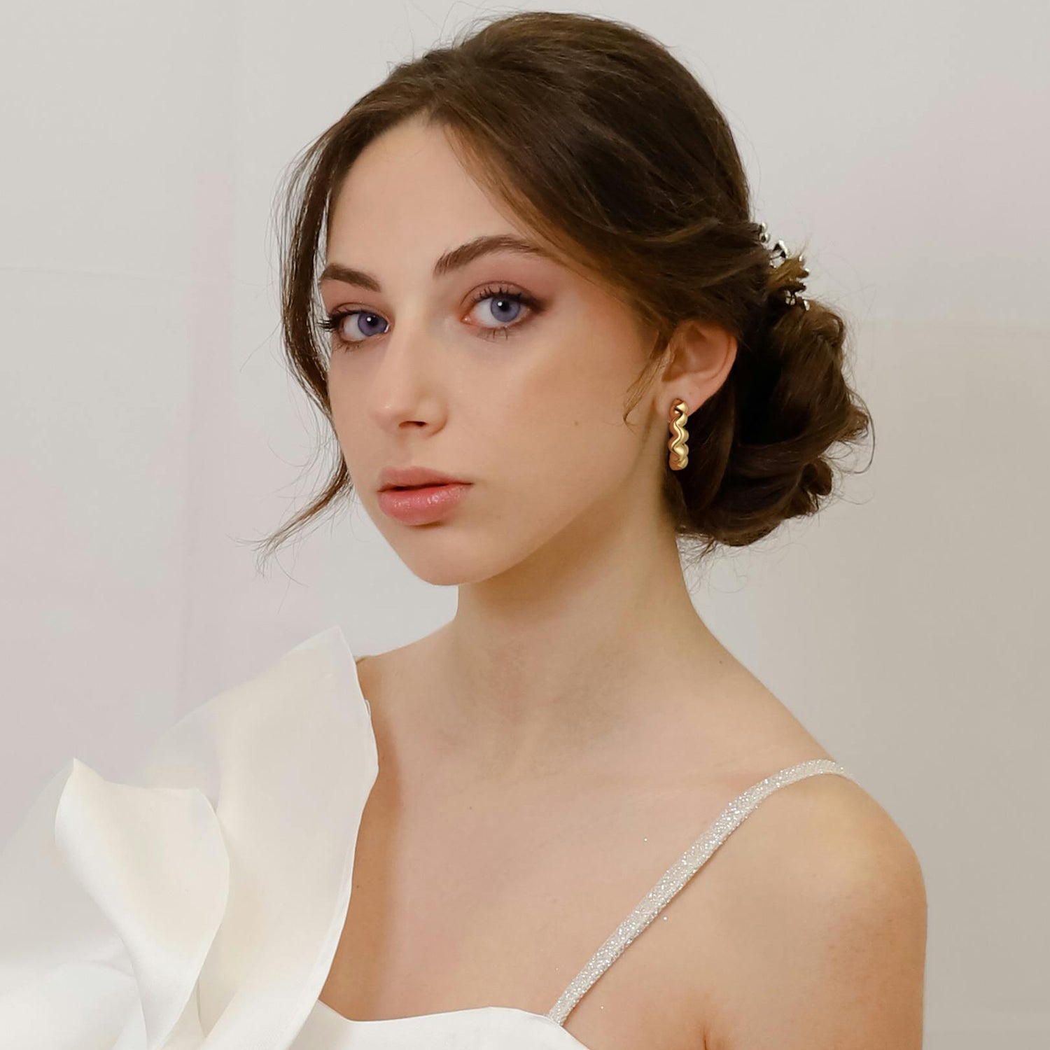 golden Hoop Earrings for Women, 14K golden Plated Earrings Chunky Hoop Earrings for Women Lightweight Earrings Chunky golden Earrings for Women Beaded Hoop Earrings Jewelry for Women