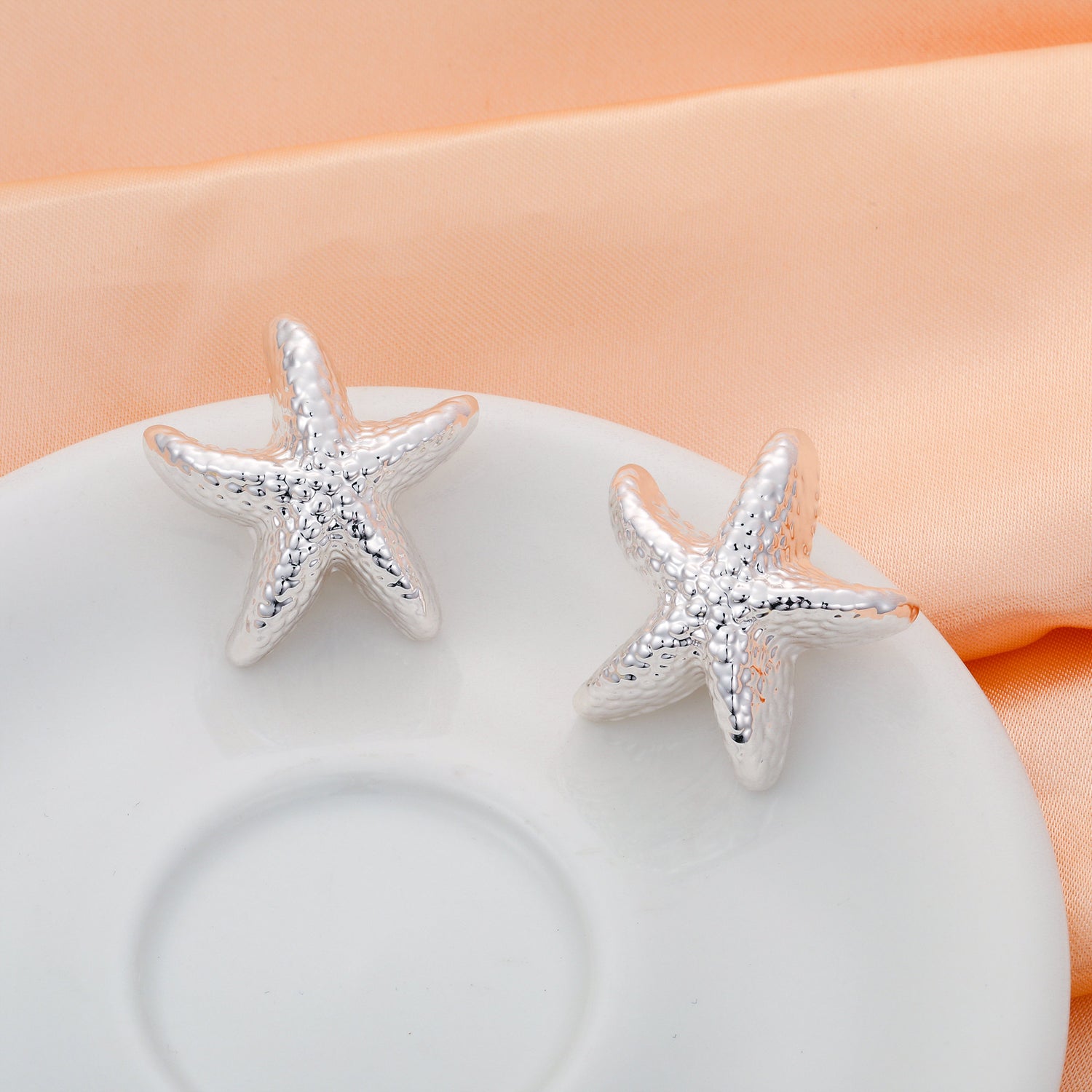 Chunky golden Earrings for Women 14k golden and silver Plated Stud Earrings for Women Hypoallergenic golden Statement Earrings Thick golden Chunky Earrings for Women Trendy Jewelry Gift for Women