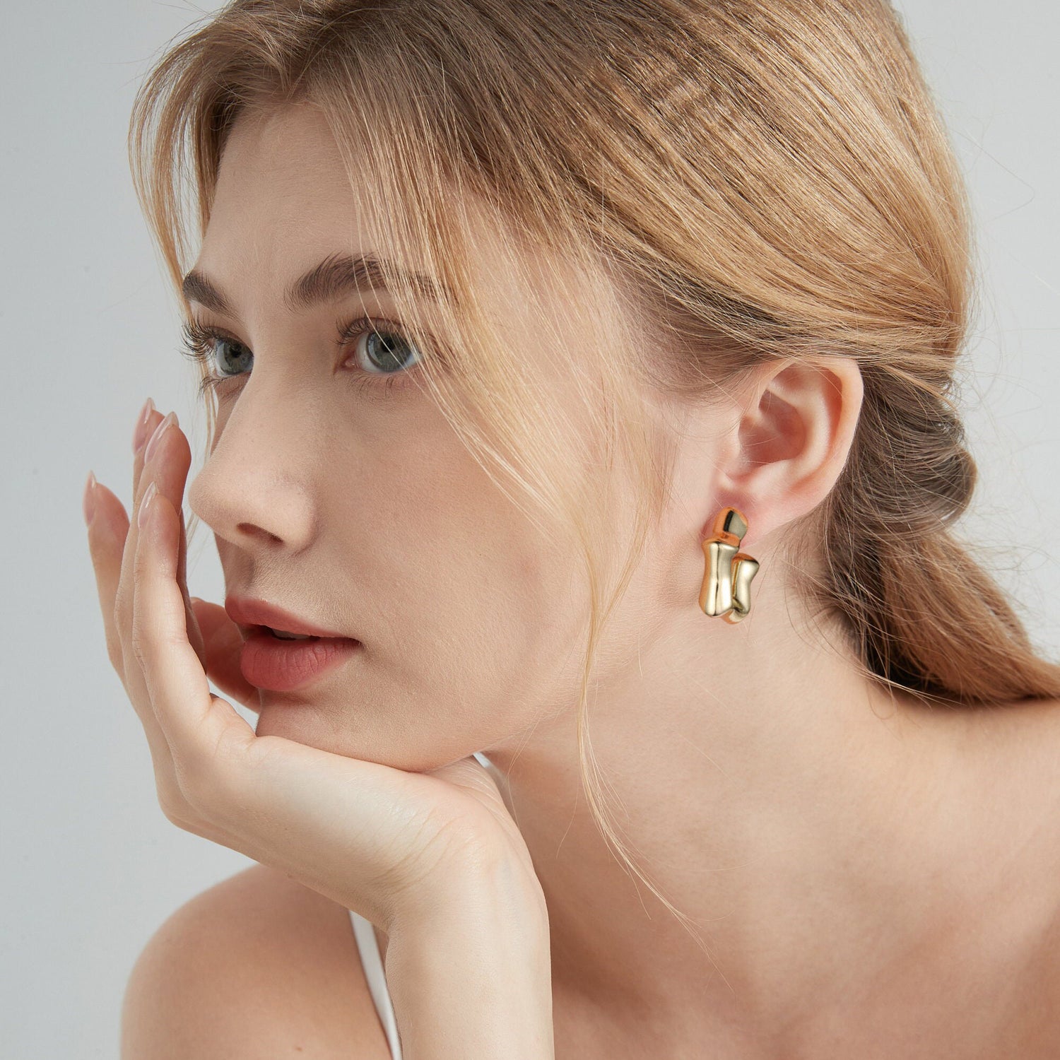 Chunky Star Hoop Earrings for Women  14K goldenen  Plated Earrings goldenen  Star Earrings for Women Trendy Chunky Star Earrings for Women Chunky Hoop Earrings Chunky goldenen  Earrings for Women Jewelry Gifts