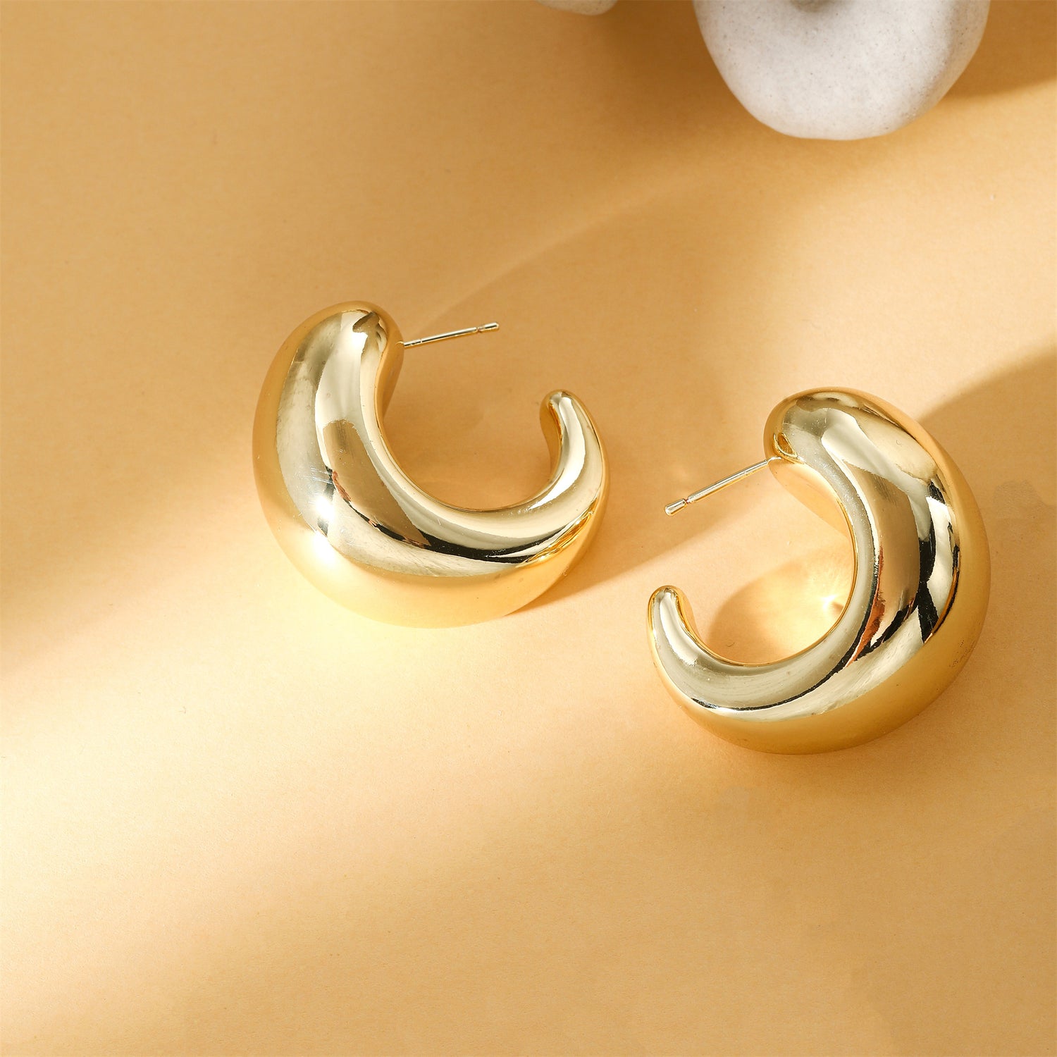 New Arrival Spherical Earrings Bestseller Women's Daily Party Earrings Women's Fashionable and Simple Valentine's Day Mother's Day and Thanksgiving Gifts