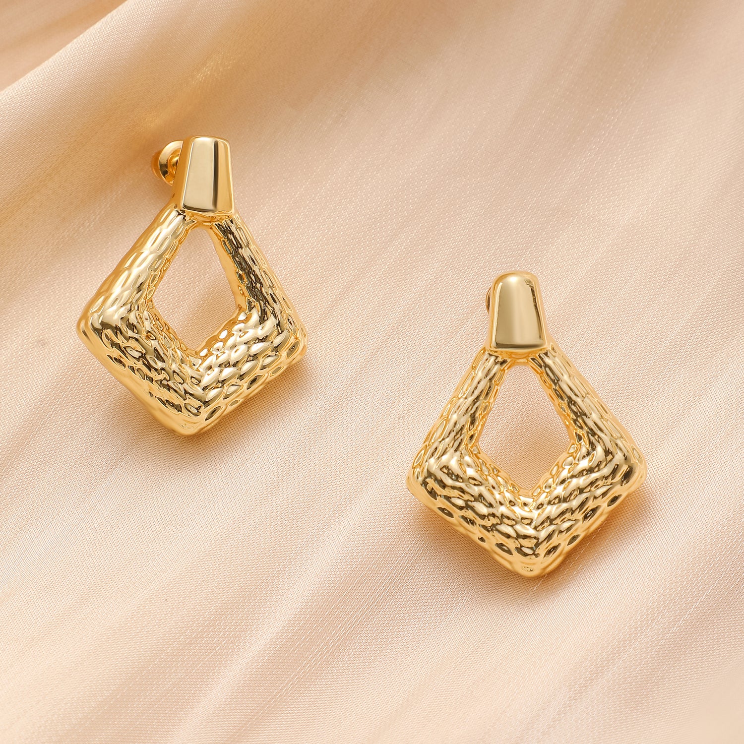 Women's Pendant Earrings Fashionable Retro Square Pendant Earrings Popular Women's Jewelry Gifts