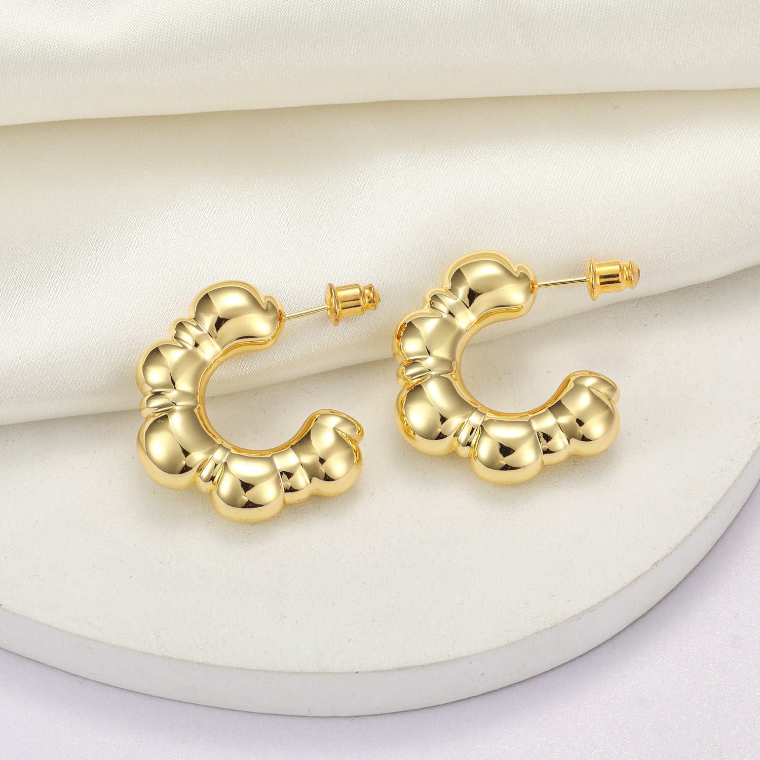 Chunky golden Hoop Earrings for Women 14K golden Plated Hoop Earrings Hypoallergenic golden Chunky Hoop Earrings for Women Earrings Thick golden Hoop Earrings for Women golden Jewelry for Women