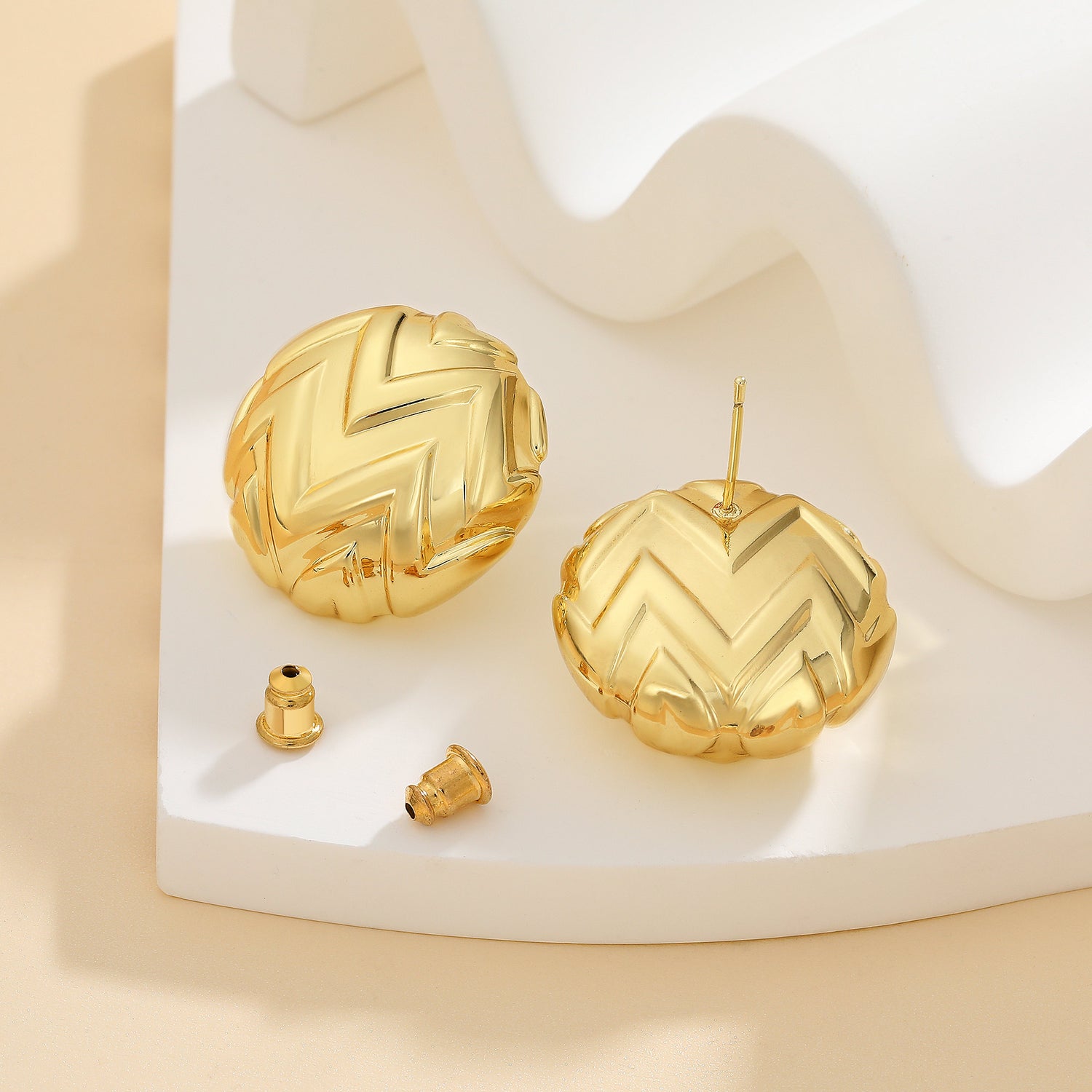 Chunky golden Earrings for Women 14k golden Plated Stud Earrings for Women Hypoallergenic golden Statement Earrings Thick golden Chunky Earrings for Women Trendy Jewelry Gift for Women