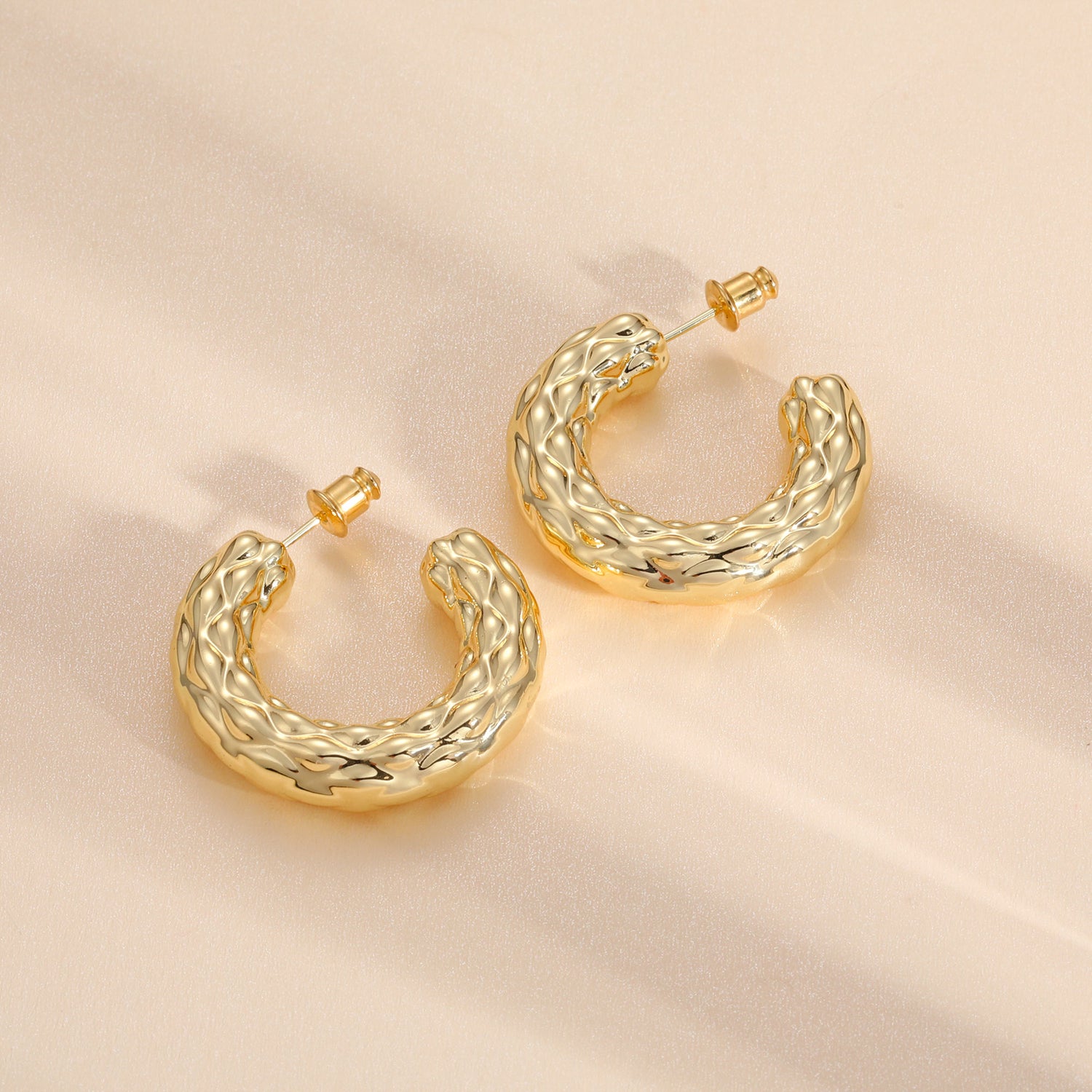 Chunky goldenen  Hoop Earrings for Women, 14k goldenen  Chunky Earrings for Women Big Large goldenen  Hoop Earrings Tarnish Free goldenen  Earrings Hypoallergenic Lightweight Thick Hoop Earrings Trendy goldenen  Hoop Earrings