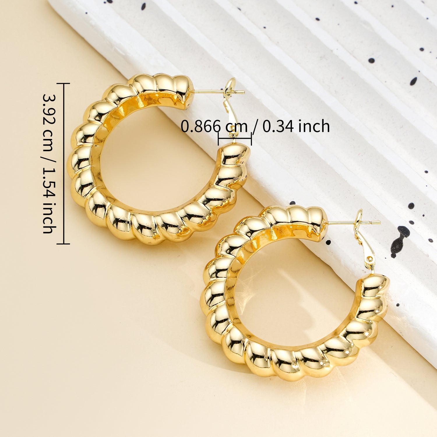 Twisted goldenen  Hoop Earrings for Women, 14K goldenen  Plated Earrings Thick Chunky Hoops Earrings for Women Vintage Twist Earings for Women Chunky goldenen  Earrings for Women Jewelry Gifts