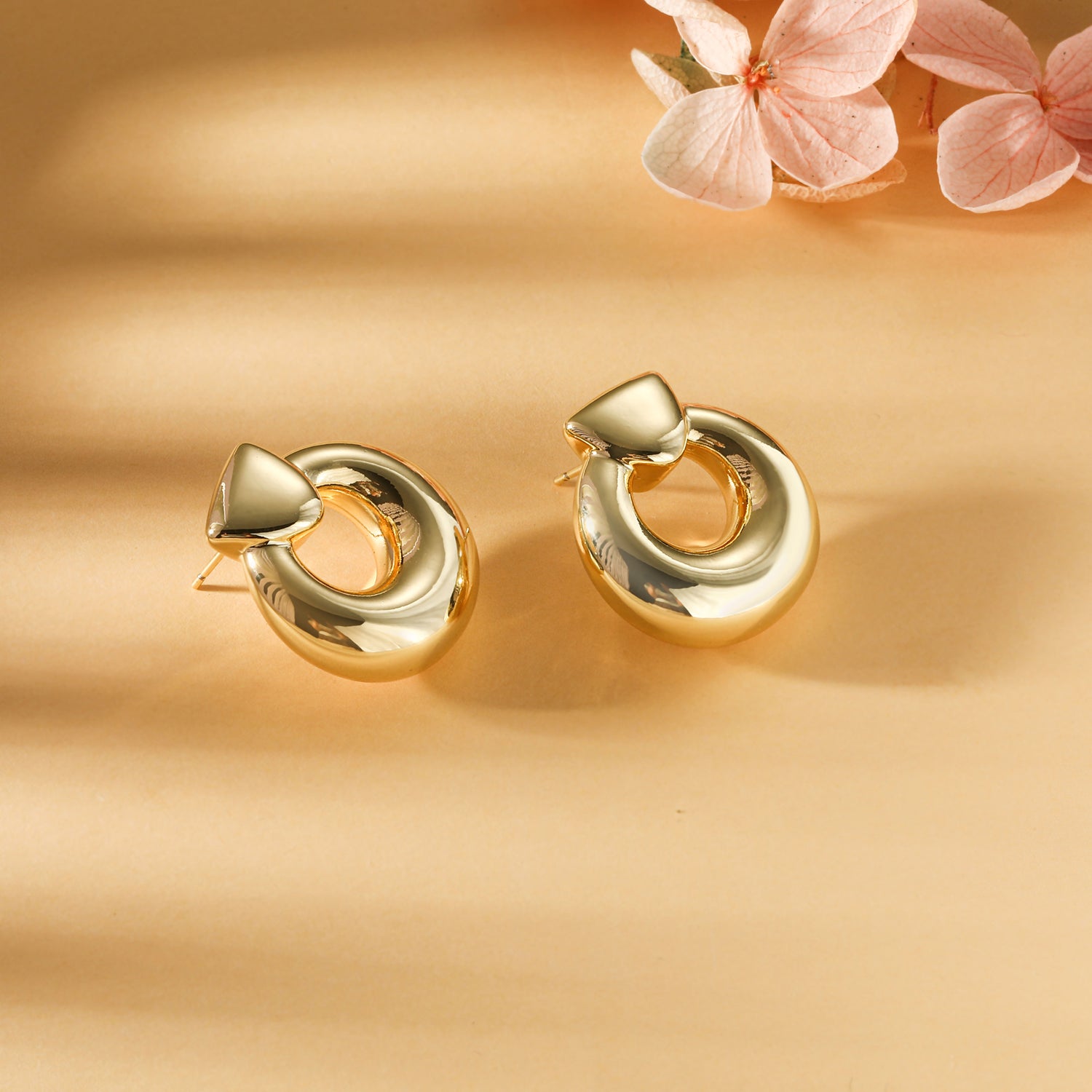 goldenen  Dangle Earrings for Women 14K goldenen  Plated Earrings goldenen  Earrings for Women Trendy Vintage Square Earrings goldenen  Statement Earrings for Women Chunky goldenen  Earrings for Women Jewelry Gifts for Women